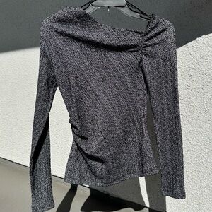 ZARA • Asymmetrical One-Shoulder Textured Top